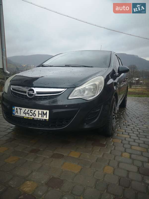 Хэтчбек Opel Corsa 2012 в Коломые