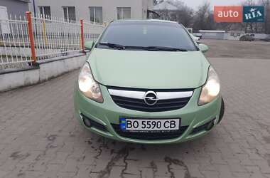 Хэтчбек Opel Corsa 2010 в Бучаче