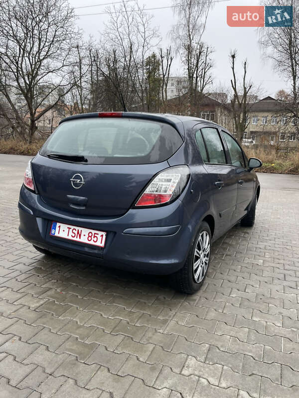 Хетчбек Opel Corsa 2008 в Коломиї