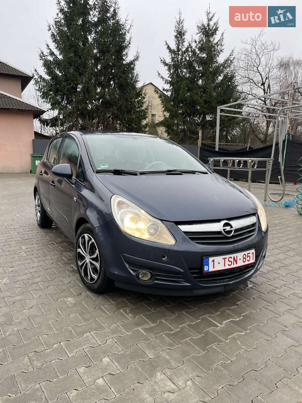 Хетчбек Opel Corsa 2008 в Коломиї