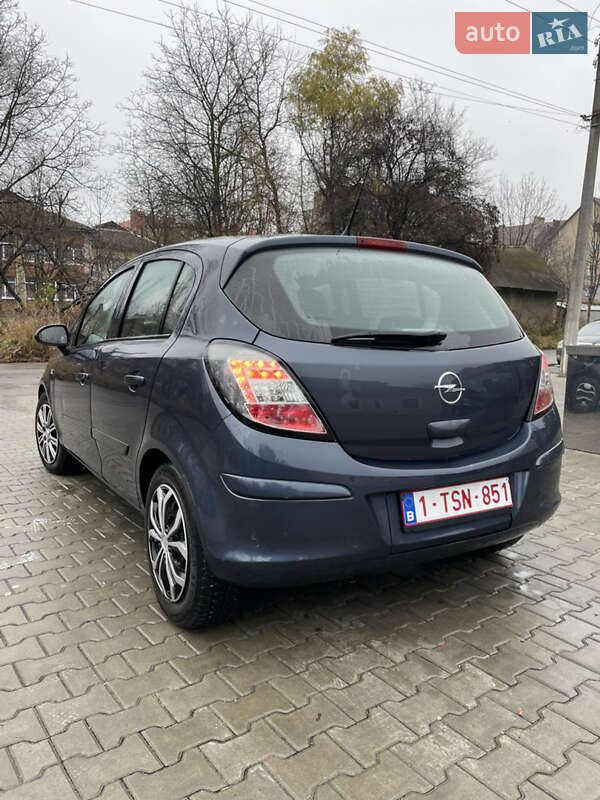Хетчбек Opel Corsa 2008 в Коломиї