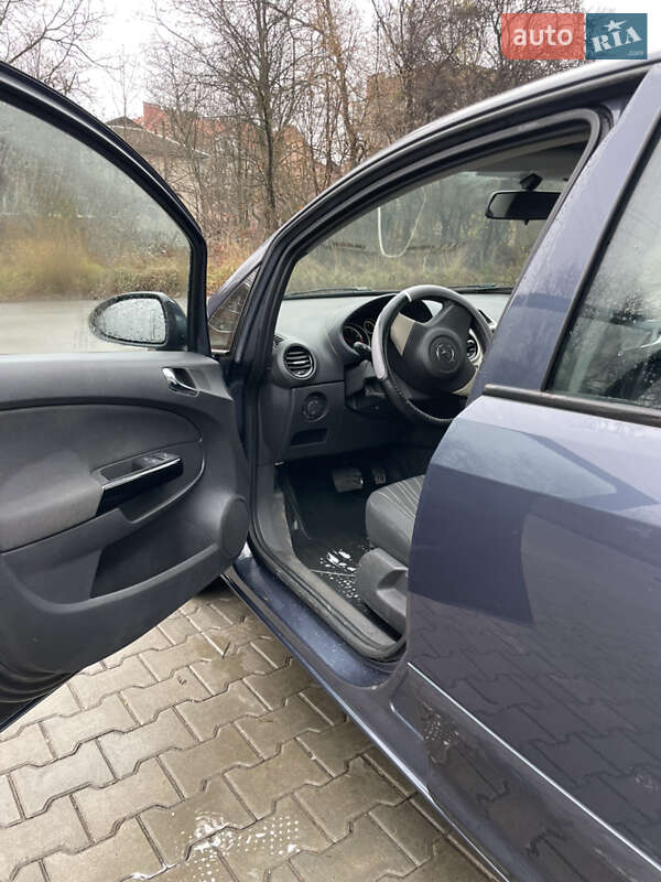 Хетчбек Opel Corsa 2008 в Коломиї