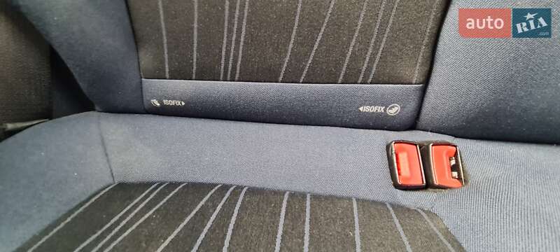 Хэтчбек Opel Corsa 2010 в Тернополе