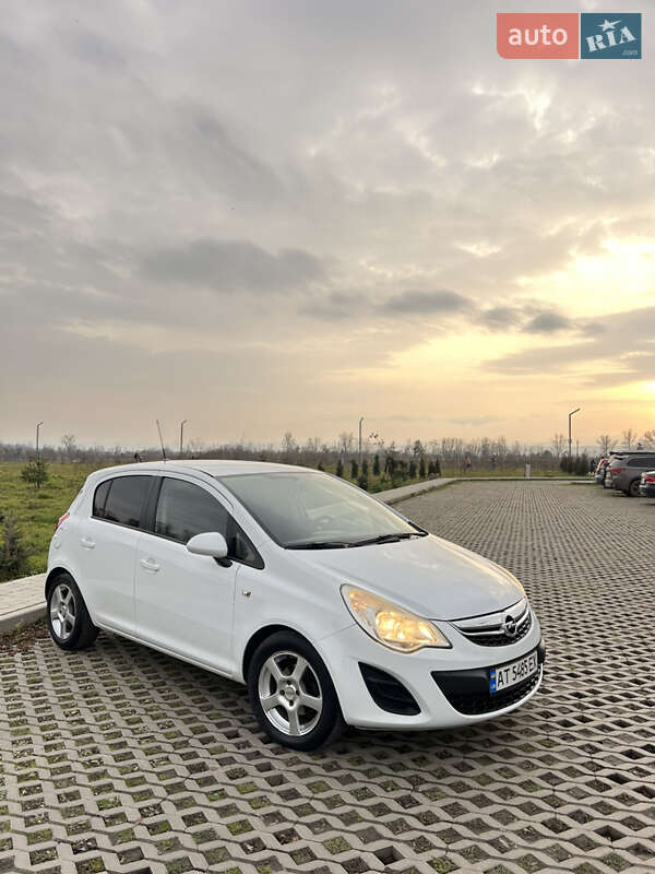 Хетчбек Opel Corsa 2012 в Коломиї фото 2 Хетчбек Opel Corsa 2012 в Коломиї