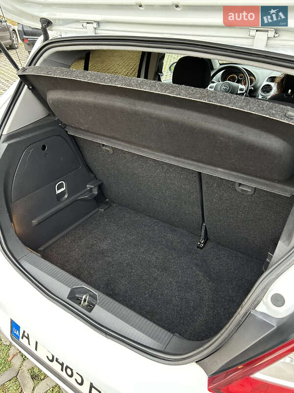 Хетчбек Opel Corsa 2012 в Коломиї фото 7 Хетчбек Opel Corsa 2012 в Коломиї