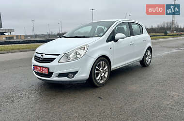 Хетчбек Opel Corsa 2009 в Львові