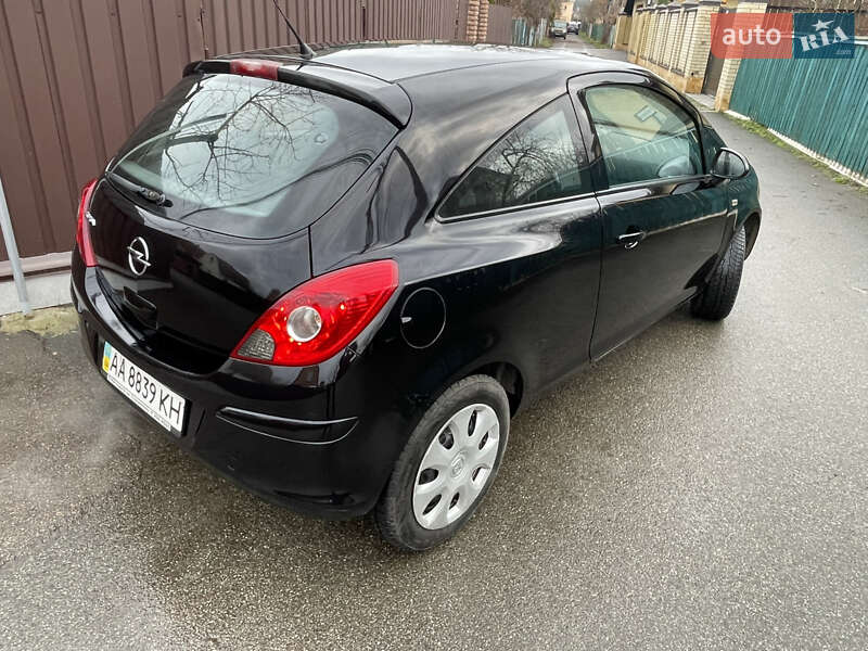 Opel Corsa 2010