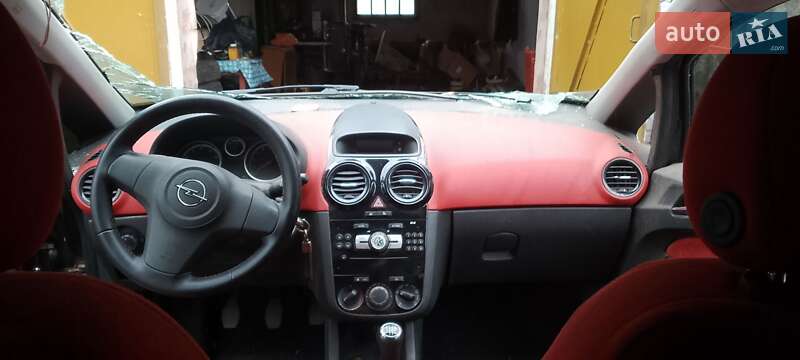 Хетчбек Opel Corsa 2008 в Петровому