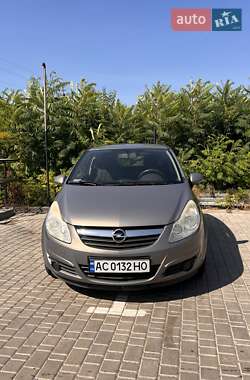 Хетчбек Opel Corsa 2010 в Луцьку
