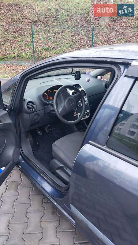 Хэтчбек Opel Corsa 2007 в Луцке фото 11 Хэтчбек Opel Corsa 2007 в Луцке