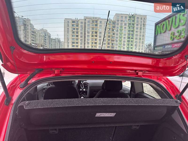 Хетчбек Opel Corsa 2010 в Софіївській Борщагівці фото 10 Хетчбек Opel Corsa 2010 в Софіївській Борщагівці