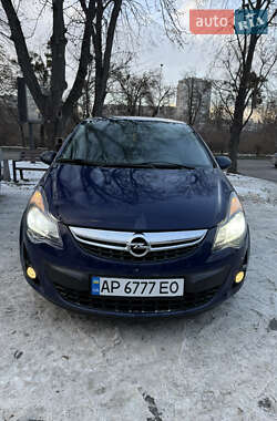 Хэтчбек Opel Corsa 2014 в Львове