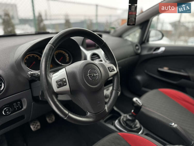 Хэтчбек Opel Corsa 2010 в Виннице