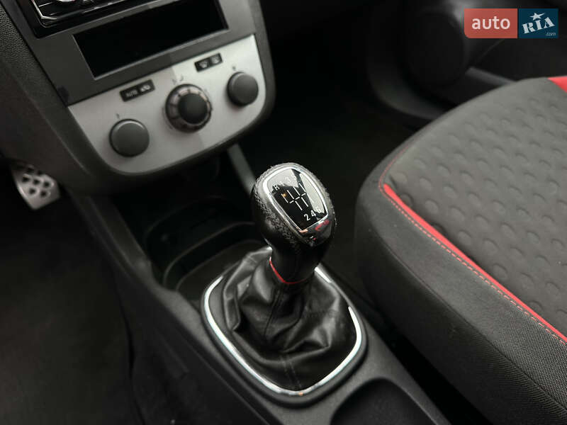 Хэтчбек Opel Corsa 2010 в Виннице