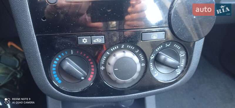 Хэтчбек Opel Corsa 2008 в Виннице