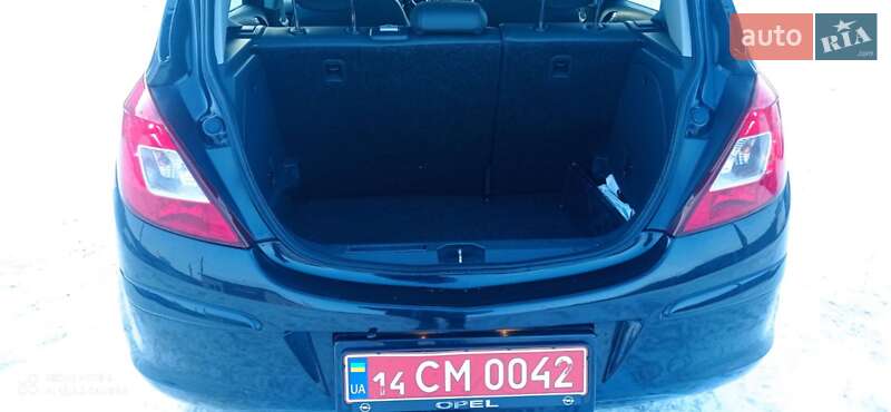 Хэтчбек Opel Corsa 2008 в Виннице