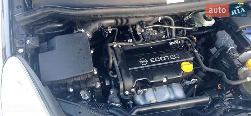 Хэтчбек Opel Corsa 2008 в Виннице