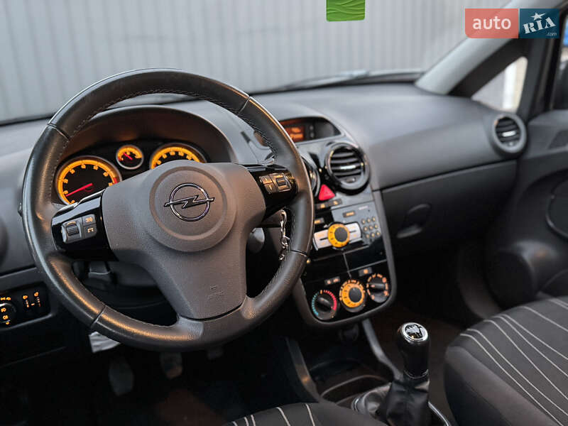 Хэтчбек Opel Corsa 2011 в Стрые фото 35 Хэтчбек Opel Corsa 2011 в Стрые