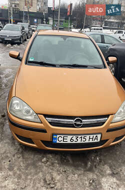 Хэтчбек Opel Corsa 2004 в Черновцах