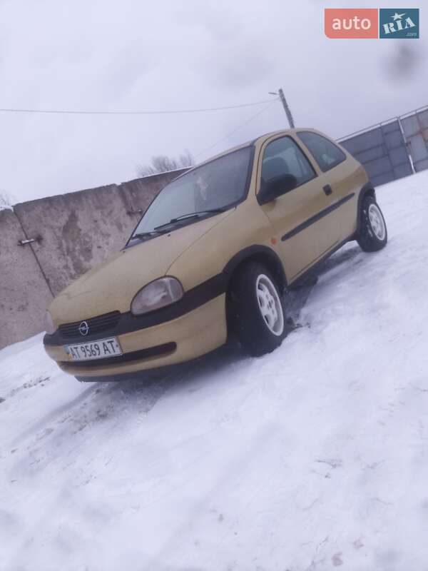Хетчбек Opel Corsa 1998 в Коломиї