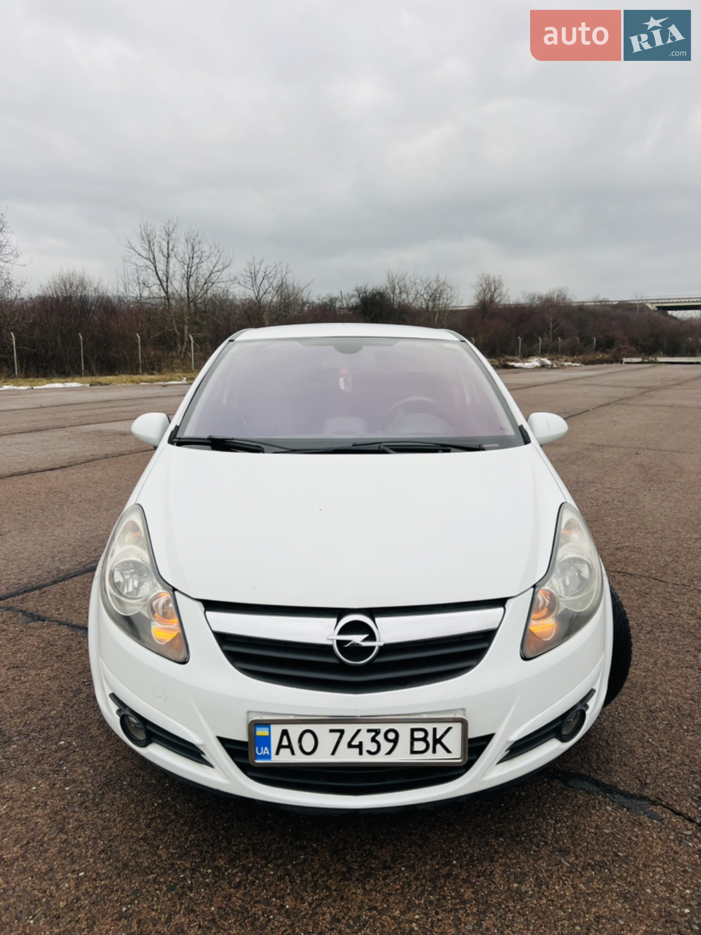 2010 Opel Corsa - мініатюра 2
