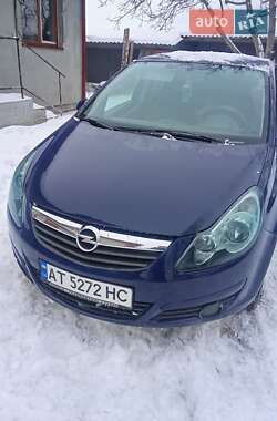 Хетчбек Opel Corsa 2010 в Івано-Франківську