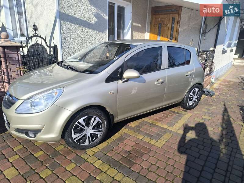 Хэтчбек Opel Corsa 2008 в Надворной фото 2 Хэтчбек Opel Corsa 2008 в Надворной