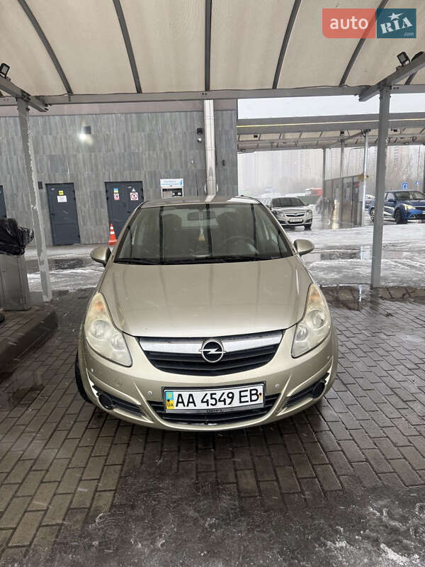 Opel Corsa 2008