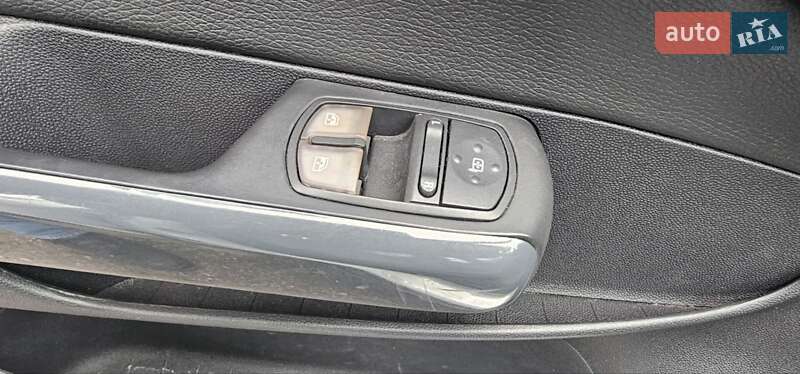 Хетчбек Opel Corsa 2012 в Дніпрі фото 5 Хетчбек Opel Corsa 2012 в Дніпрі