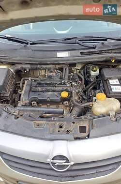 Хэтчбек Opel Corsa 2008 в Великодолинском