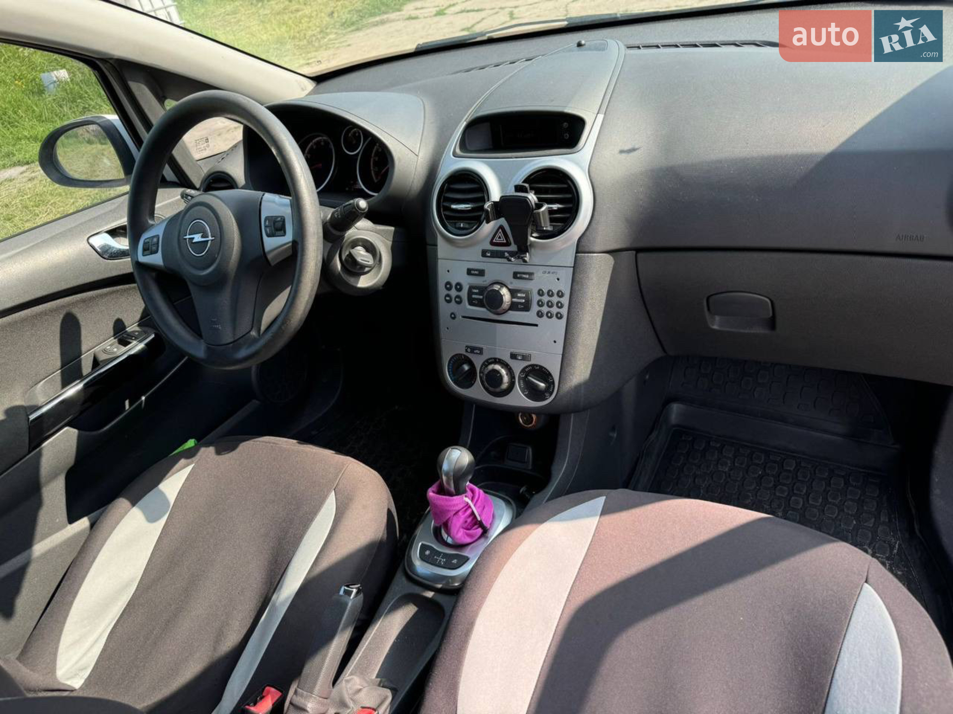 2013 Opel Corsa - мініатюра 8