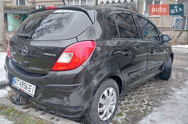 Хэтчбек Opel Corsa 2007 в Ивано-Франковске фото 4 Хэтчбек Opel Corsa 2007 в Ивано-Франковске