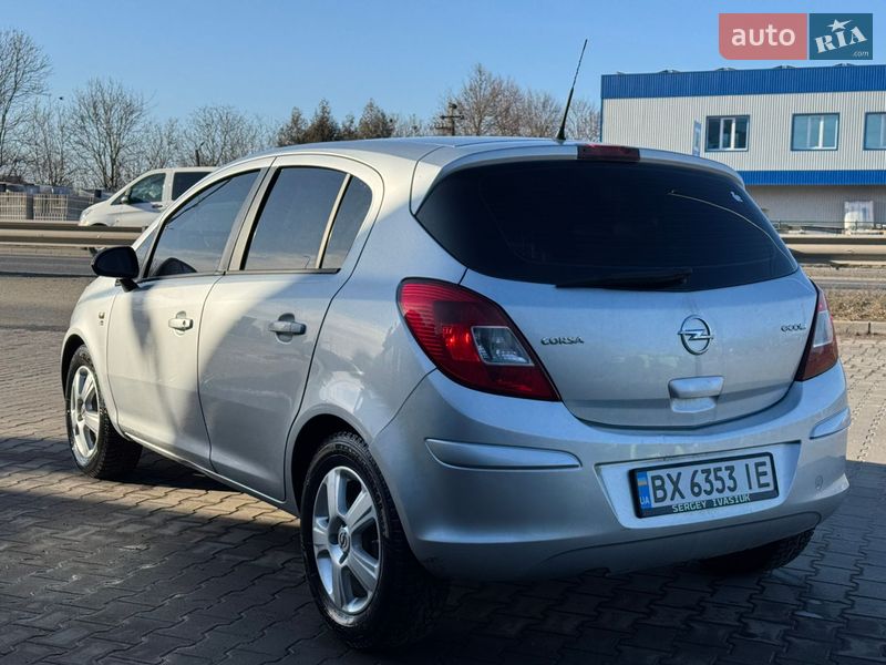 Хетчбек Opel Corsa 2012 в Хмельницькому