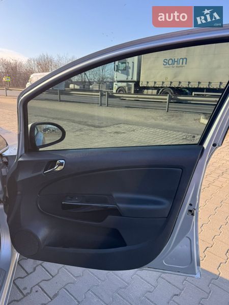 Хетчбек Opel Corsa 2012 в Хмельницькому
