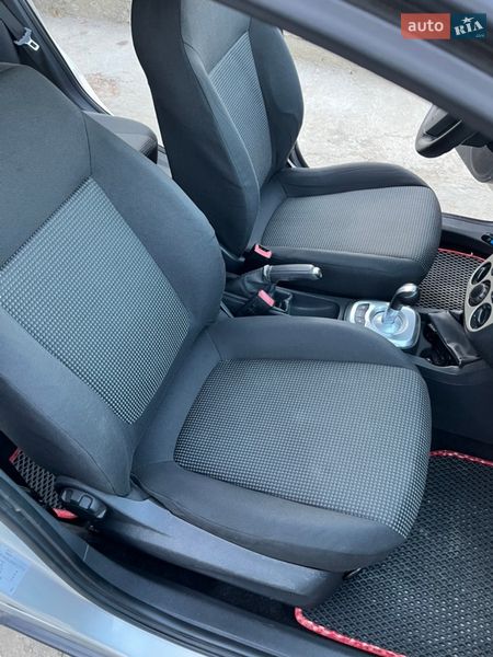 Хэтчбек Opel Corsa 2008 в Бориславе
