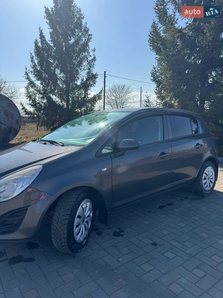 Хэтчбек Opel Corsa 2011 в Коломые