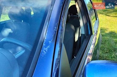 Хэтчбек Opel Corsa 2002 в Львове