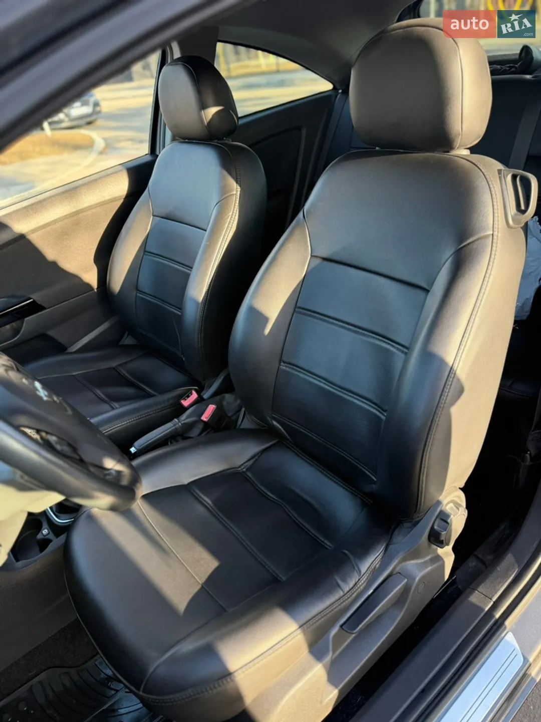 2010 Opel Corsa - мініатюра 12