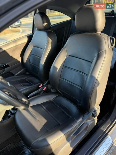 Хэтчбек Opel Corsa 2010 в Крюковщине