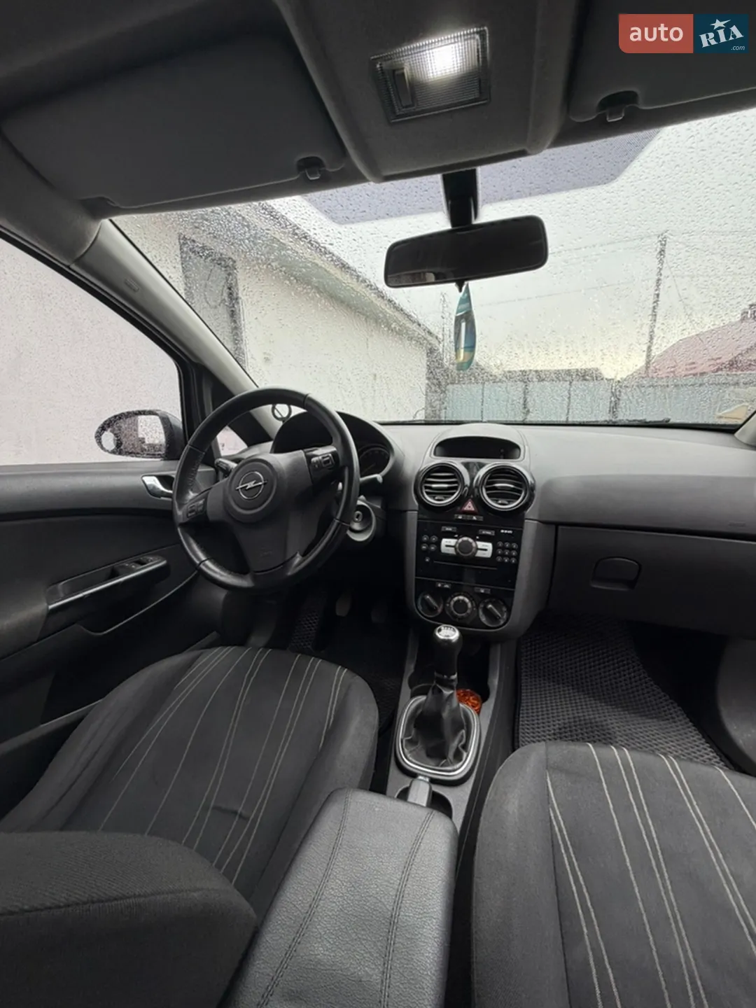 2010 Opel Corsa - мініатюра 13