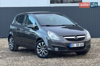 Хэтчбек Opel Corsa 2010 в Стрые