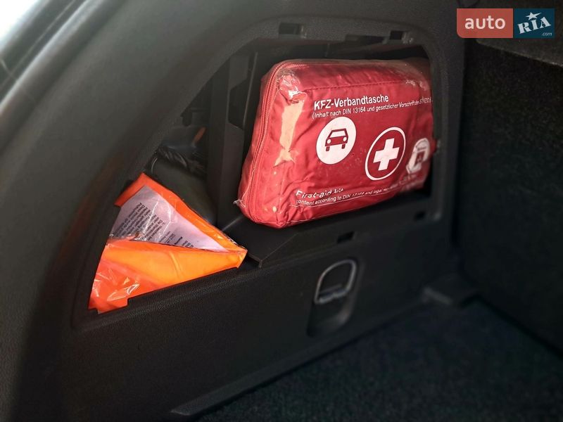 Хэтчбек Opel Corsa 2009 в Запорожье фото 23 Хэтчбек Opel Corsa 2009 в Запорожье