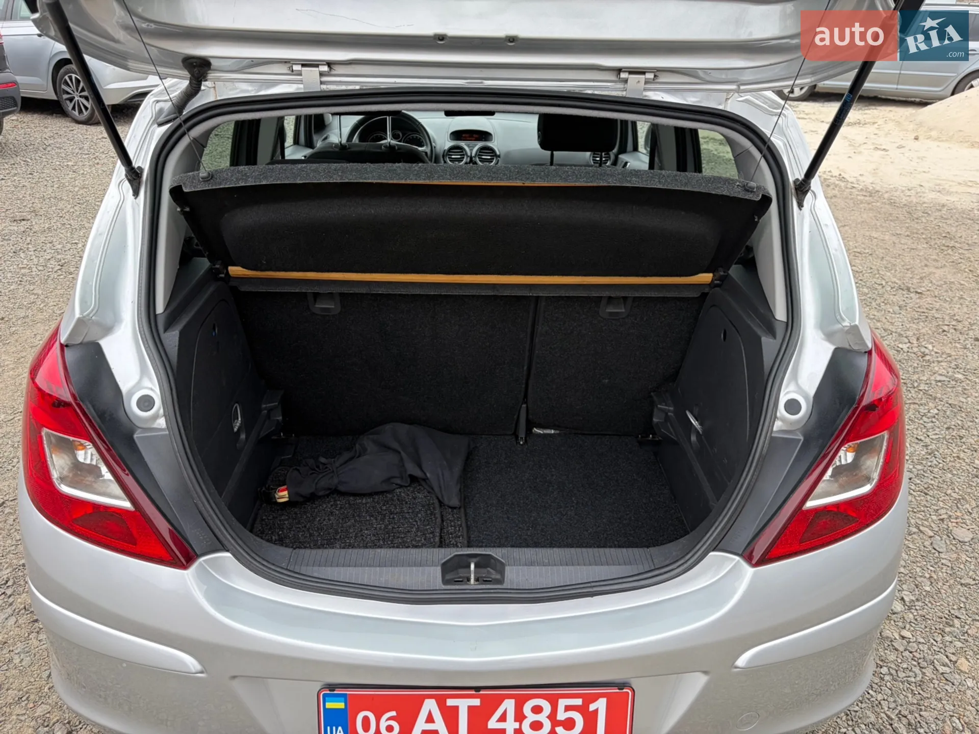 2010 Opel Corsa - мініатюра 13