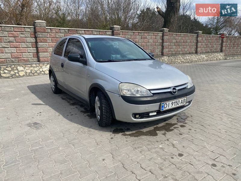 Хэтчбек Opel Corsa 2003 в Тернополе