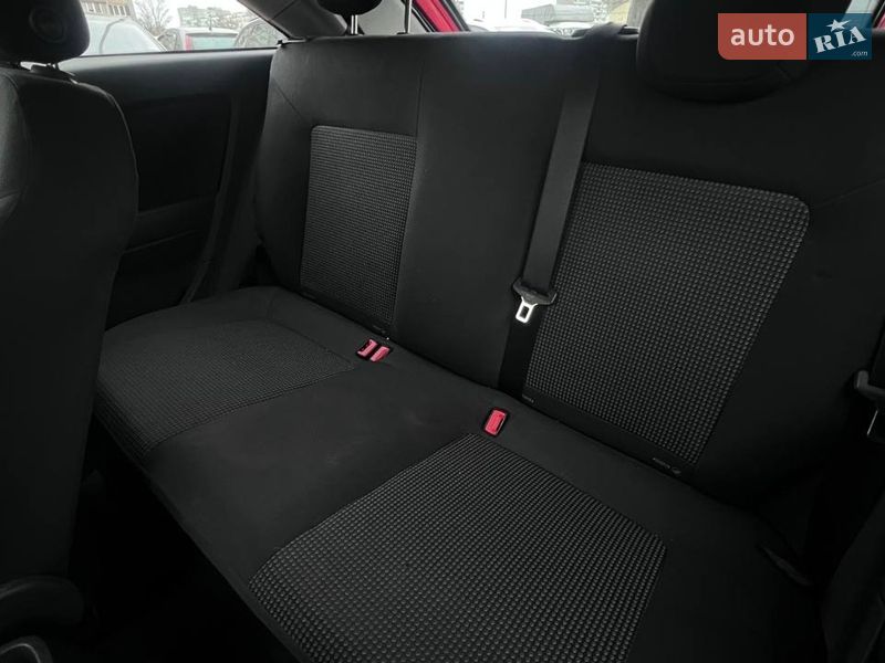 Хэтчбек Opel Corsa 2008 в Киеве