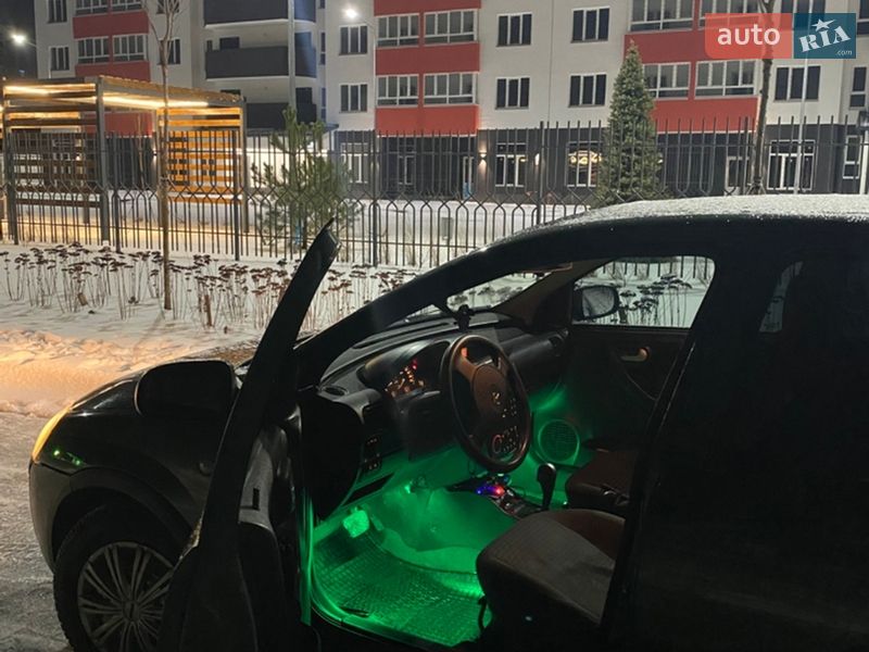 Хетчбек Opel Corsa 2003 в Броварах фото 6 Хетчбек Opel Corsa 2003 в Броварах