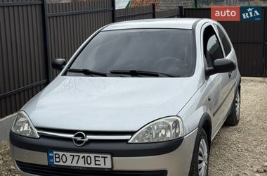 Хэтчбек Opel Corsa 2002 в Тернополе