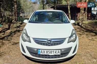 Хэтчбек Opel Corsa 2014 в Черкассах