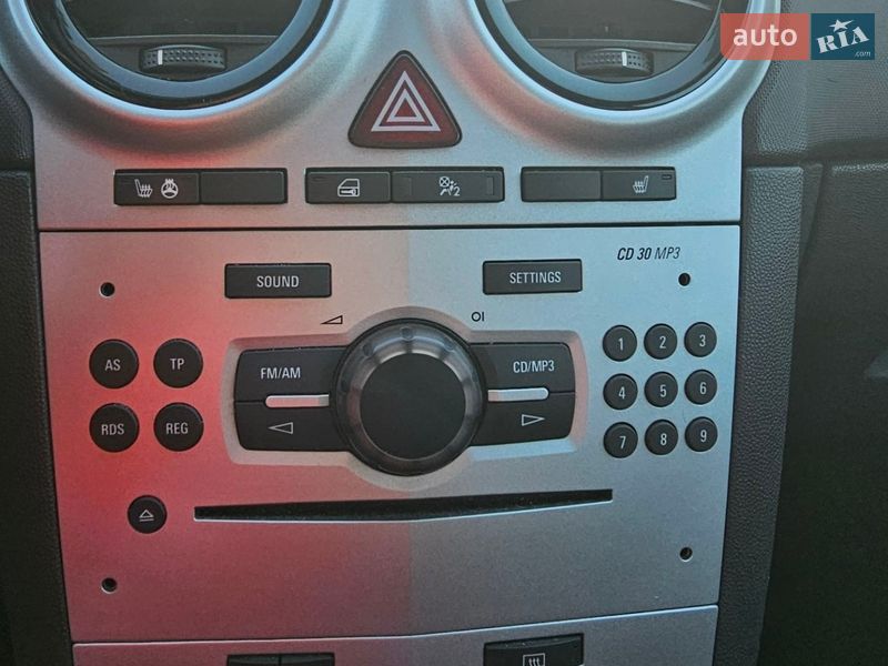 Хетчбек Opel Corsa 2009 в Луцьку