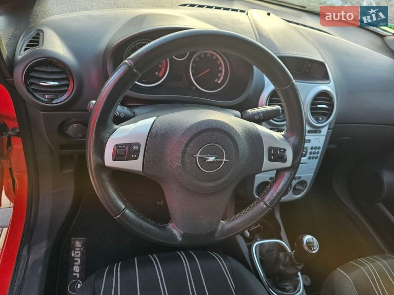 Хетчбек Opel Corsa 2009 в Луцьку
